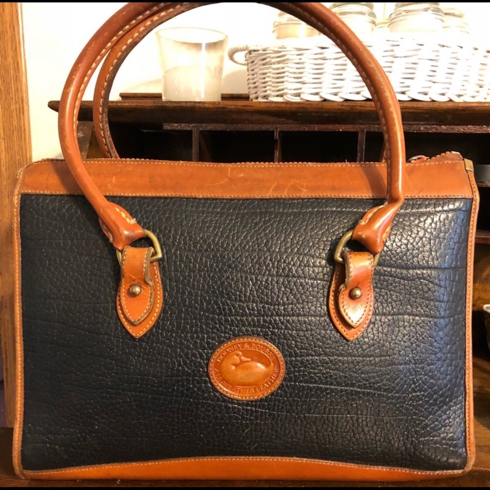 Vintage Dooney & Bourke bag.